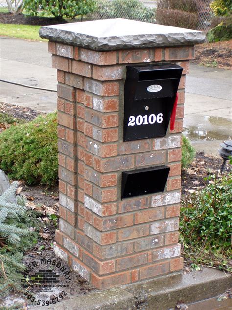 brick mailbox toppers